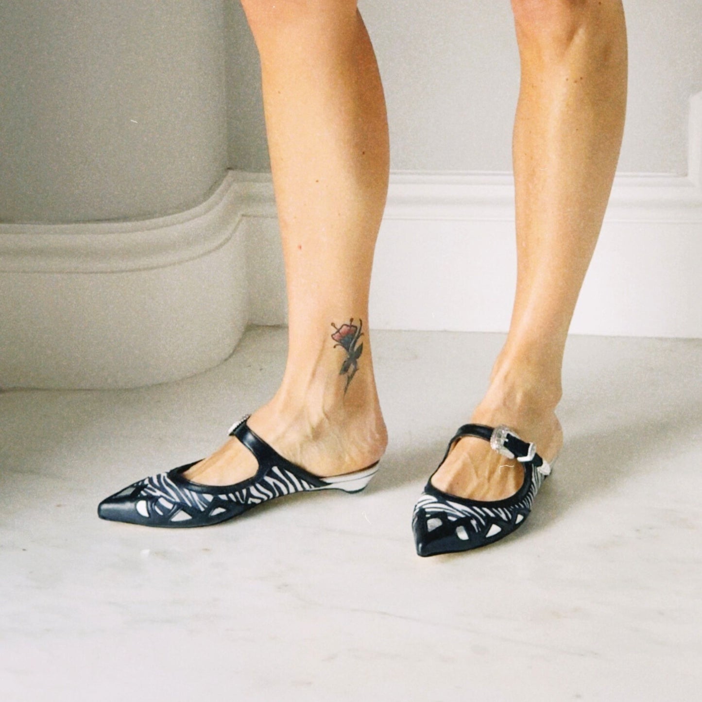 SLINGBACK ZEBRATE